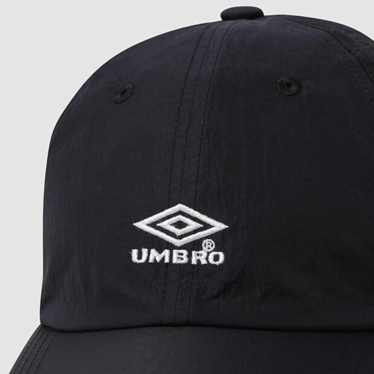 엄브로(UMBRO) 2LAYER 볼캡 블랙 UR223CCP53