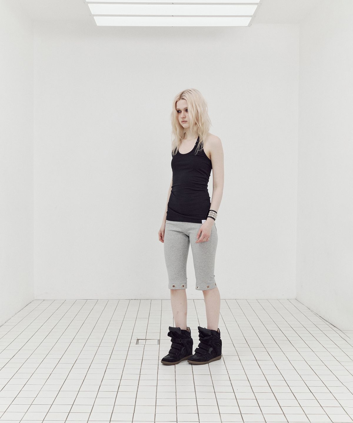 셋업이엑스이(SETUP-EXE) BASIC HALTERNECK TOP / BLACK