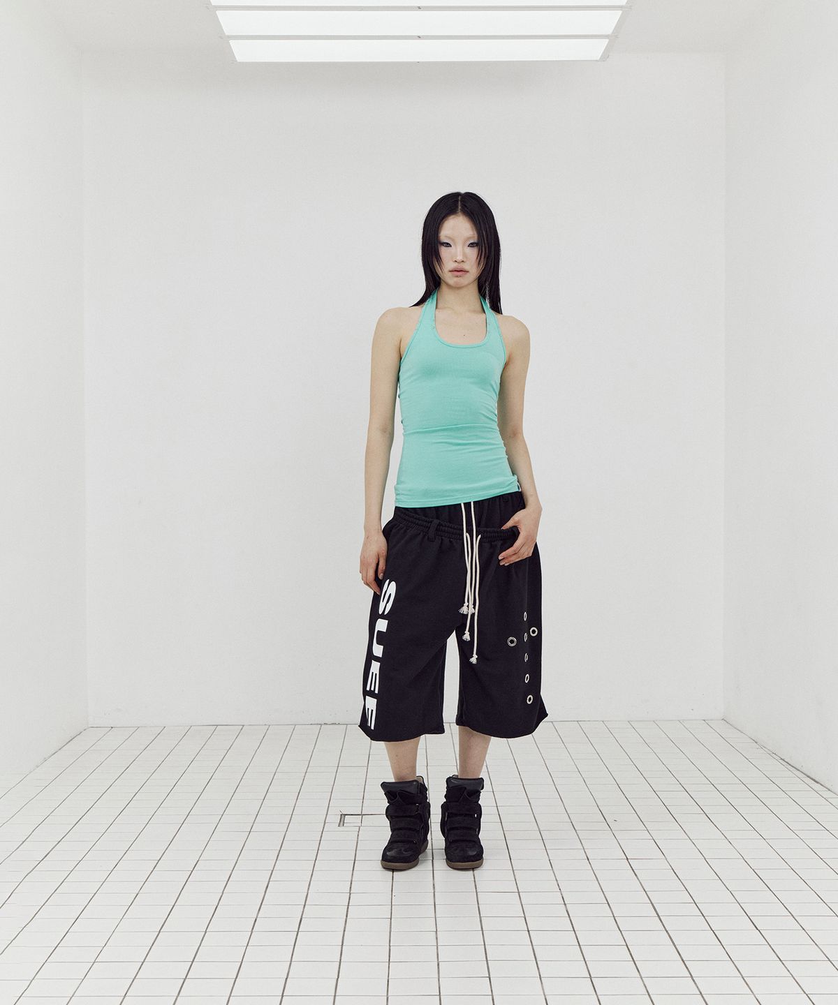 셋업이엑스이(SETUP-EXE) BASIC HALTERNECK TOP / MINT