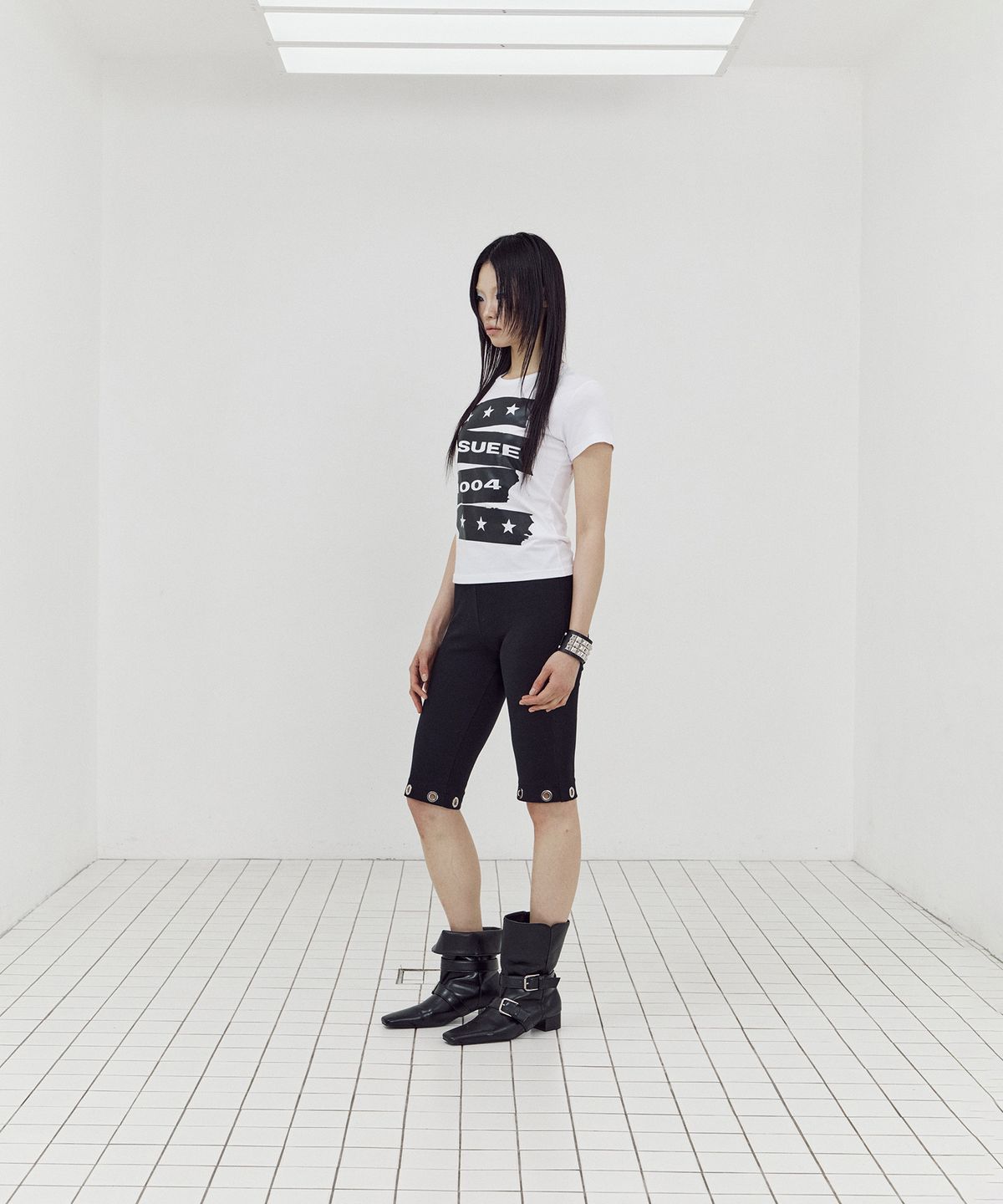 셋업이엑스이(SETUP-EXE) EYELET CAPRI LEGGINGS / BLACK
