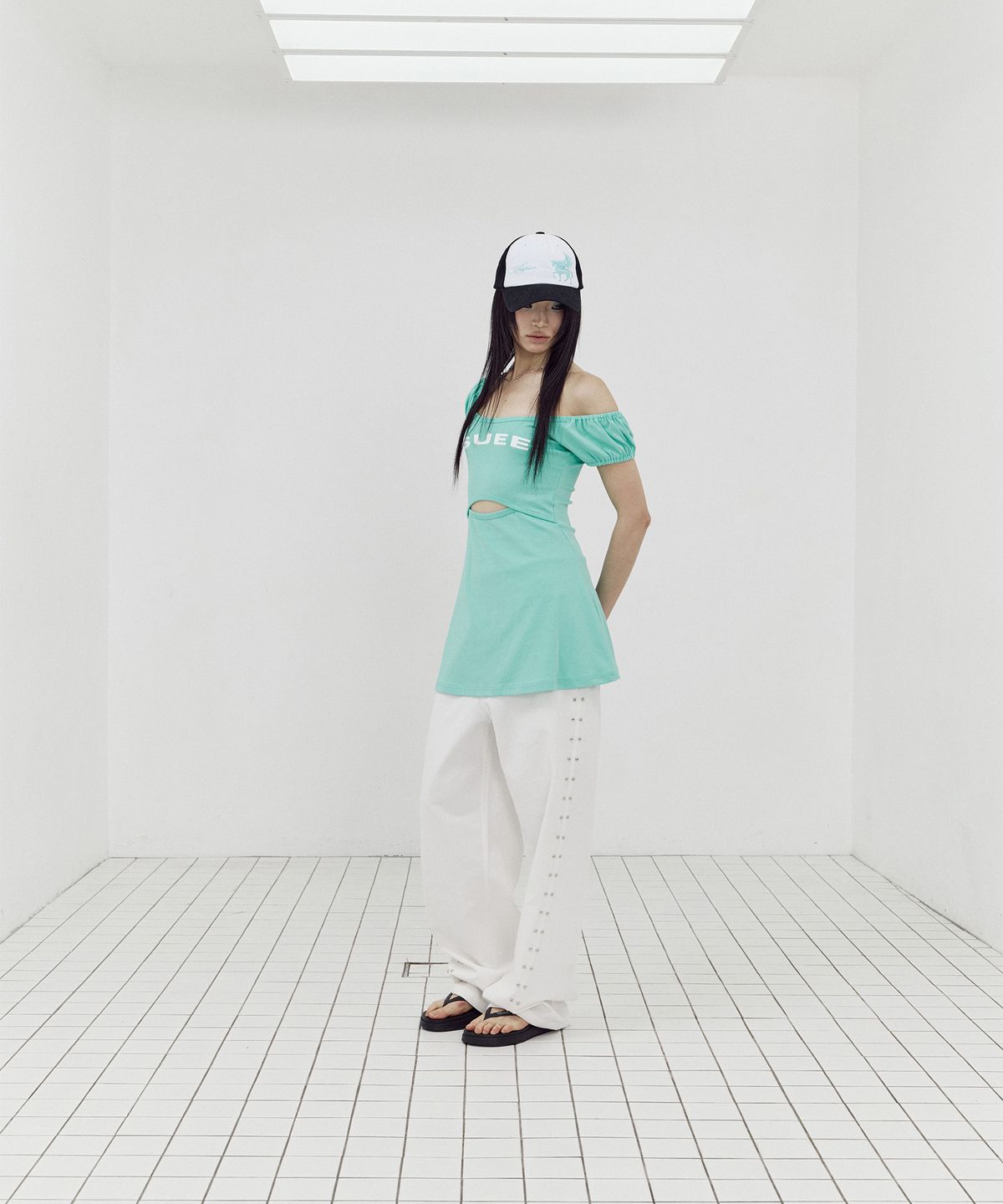 셋업이엑스이(SETUP-EXE) LOGO SLIT OPS / MINT