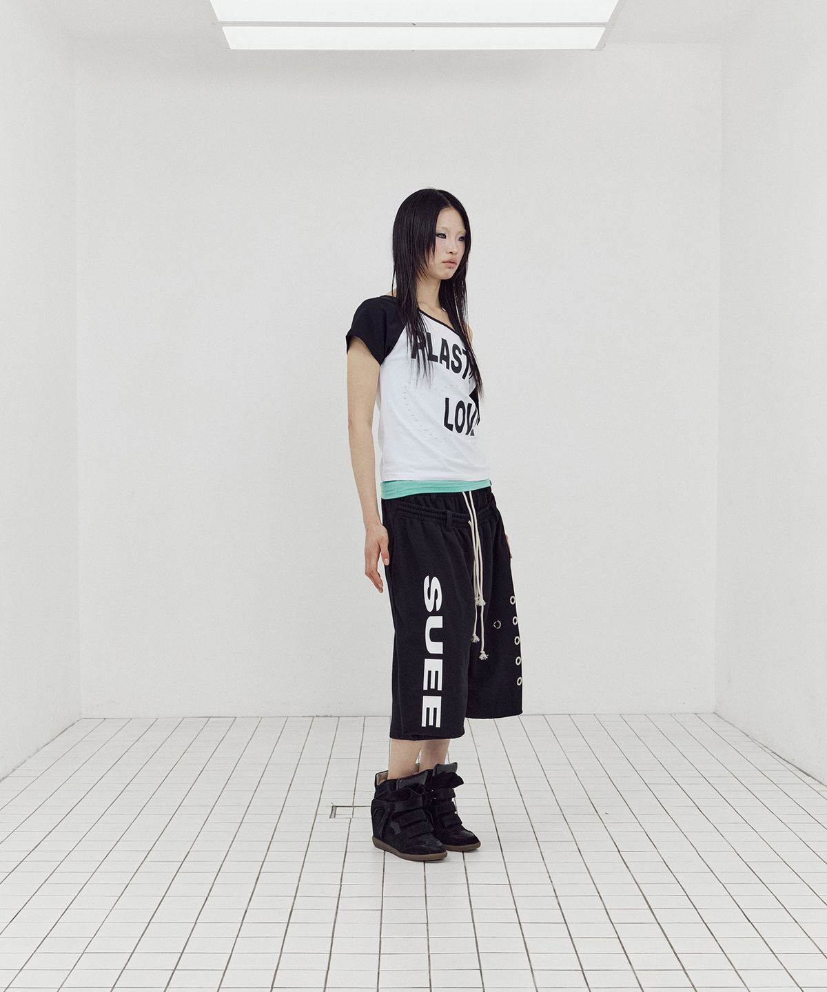셋업이엑스이(SETUP-EXE) DOUBLE LAYERED BERMUDA PANTS / BLACK