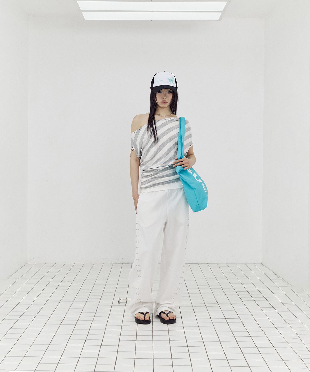 셋업이엑스이(SETUP-EXE) BULLET HOLE SHOPPER BAG / BLUE