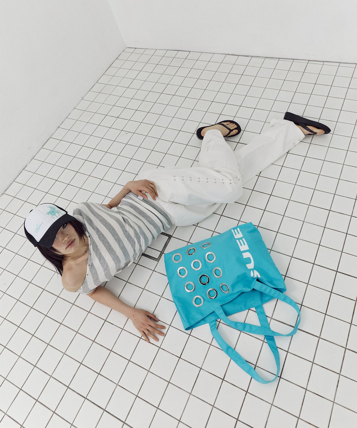 셋업이엑스이(SETUP-EXE) BULLET HOLE SHOPPER BAG / BLUE