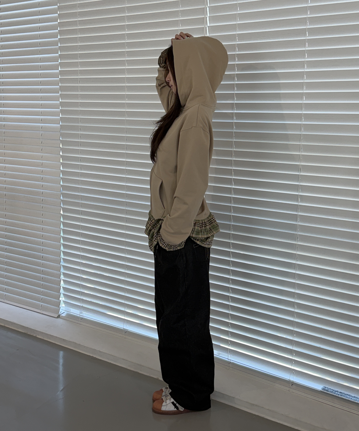 챈스챈스(CHANCECHANCE) CEC ZIP-UP HOODIE DRESS(BEIGE)