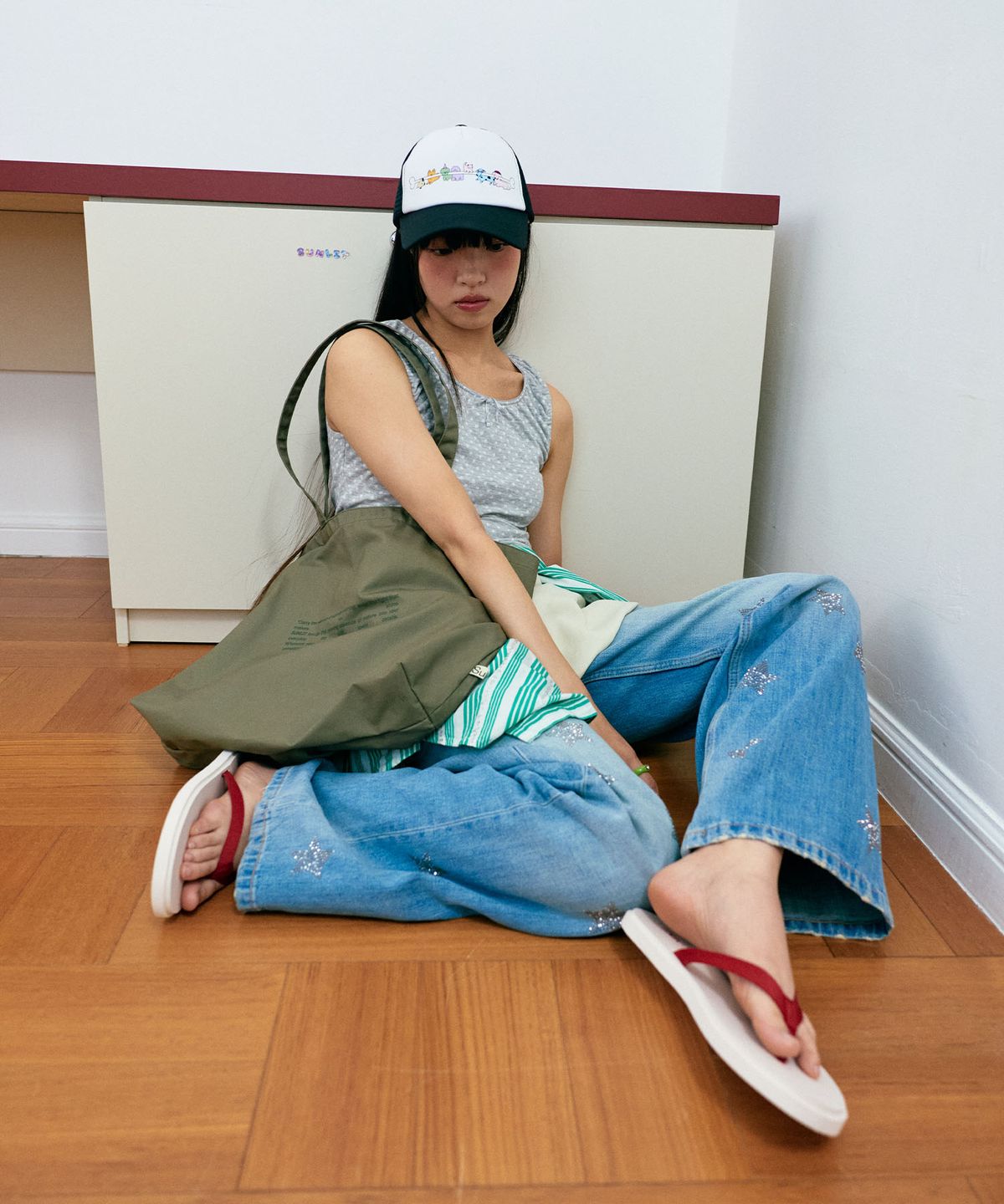 썬릿(SUNLIT) 썬릿 레터링 에코백 (카키)