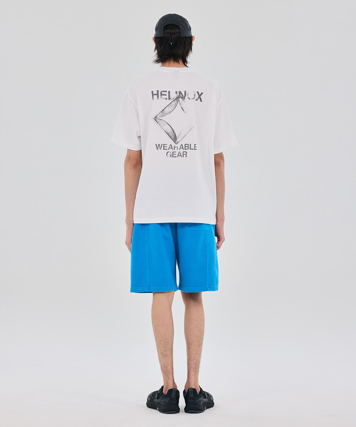 헬리녹스 웨어(HELINOX WEAR) MAGIC HOURS 로고 반팔티셔츠_White