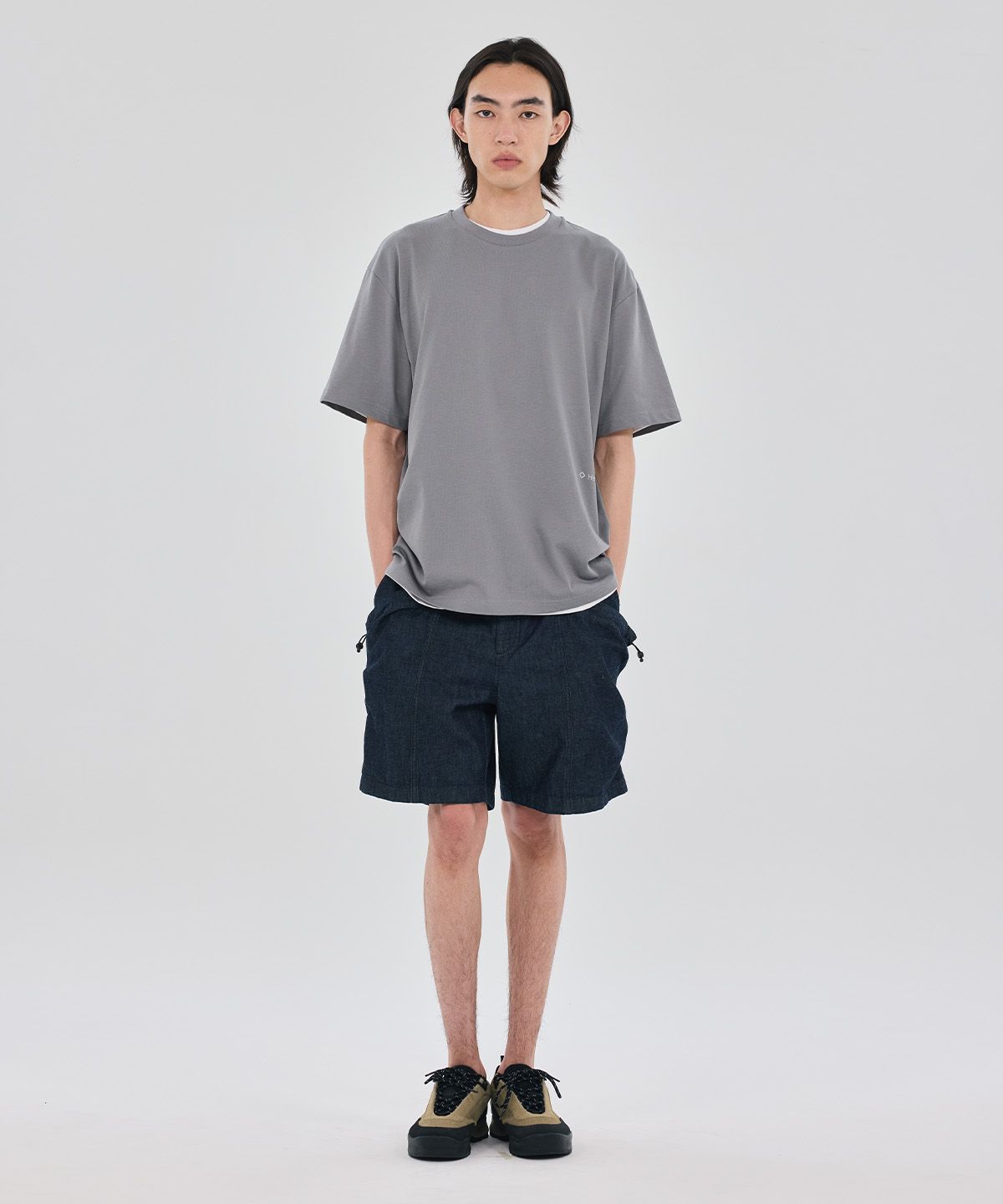 헬리녹스 웨어(HELINOX WEAR) MAGIC HOURS 로고 반팔티셔츠_Grey