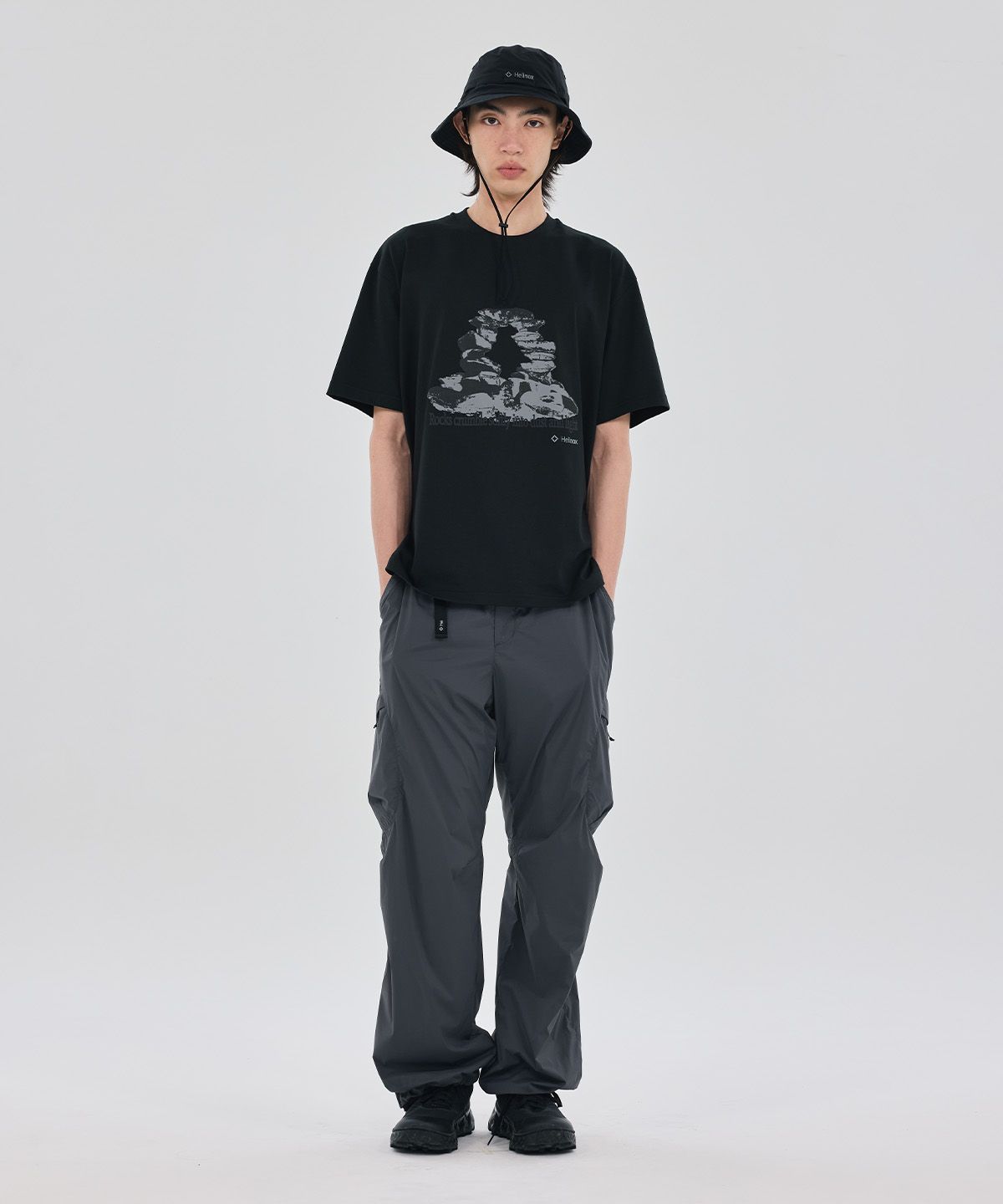헬리녹스 웨어(HELINOX WEAR) MAGIC HOURS 록스 반팔티셔츠_Black