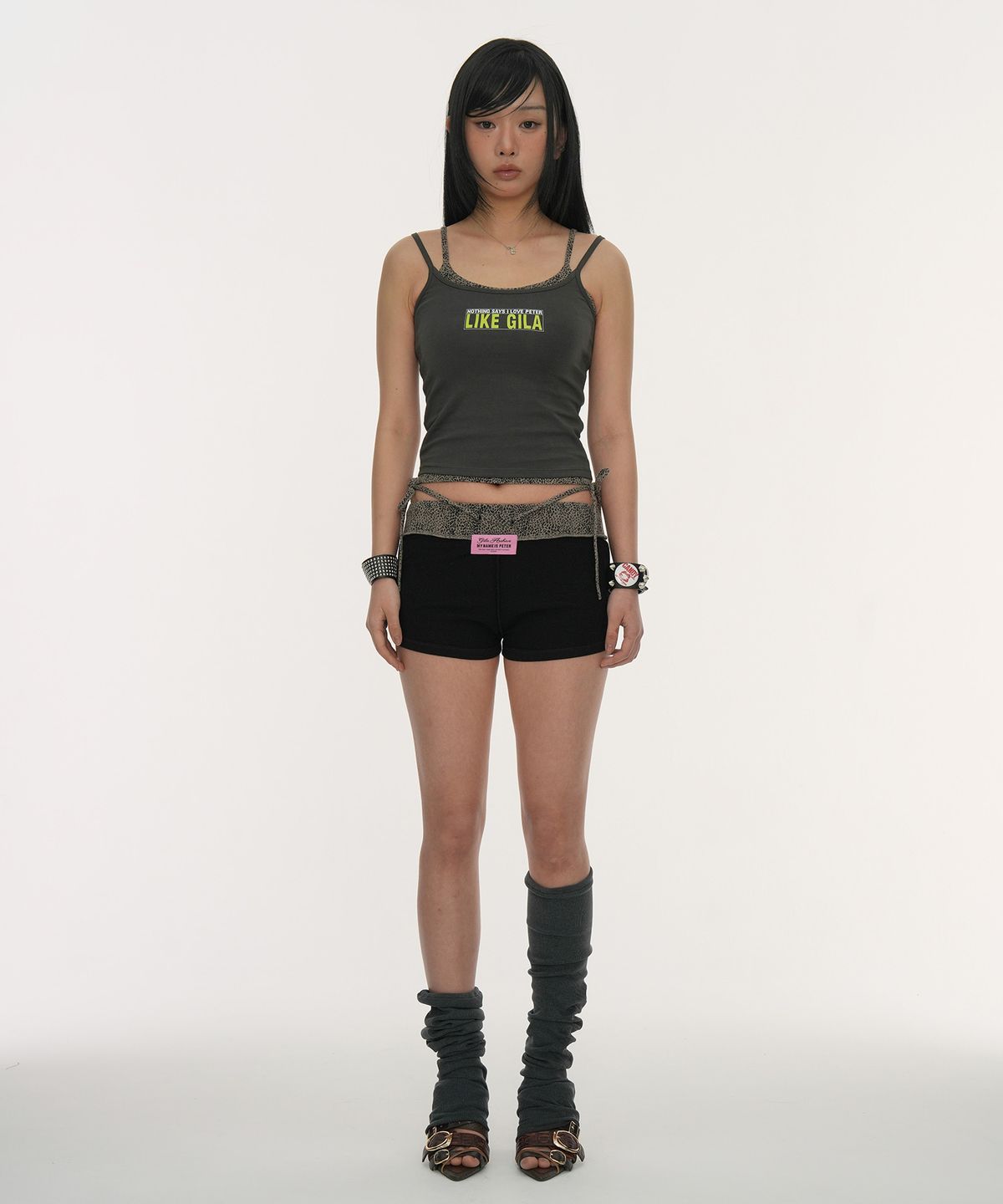 길라아카이브(GILAARCHIVE) LAYERED BOX LOGO SLEEVELESS (LEOPARD)_BLACK