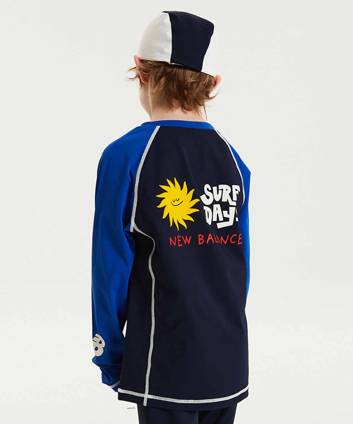뉴발란스 키즈(NEWBALANCEKIDS) Sweet home_긴팔 래쉬가드 레깅스 셋업 아동 수영복 NK9RG3551U59