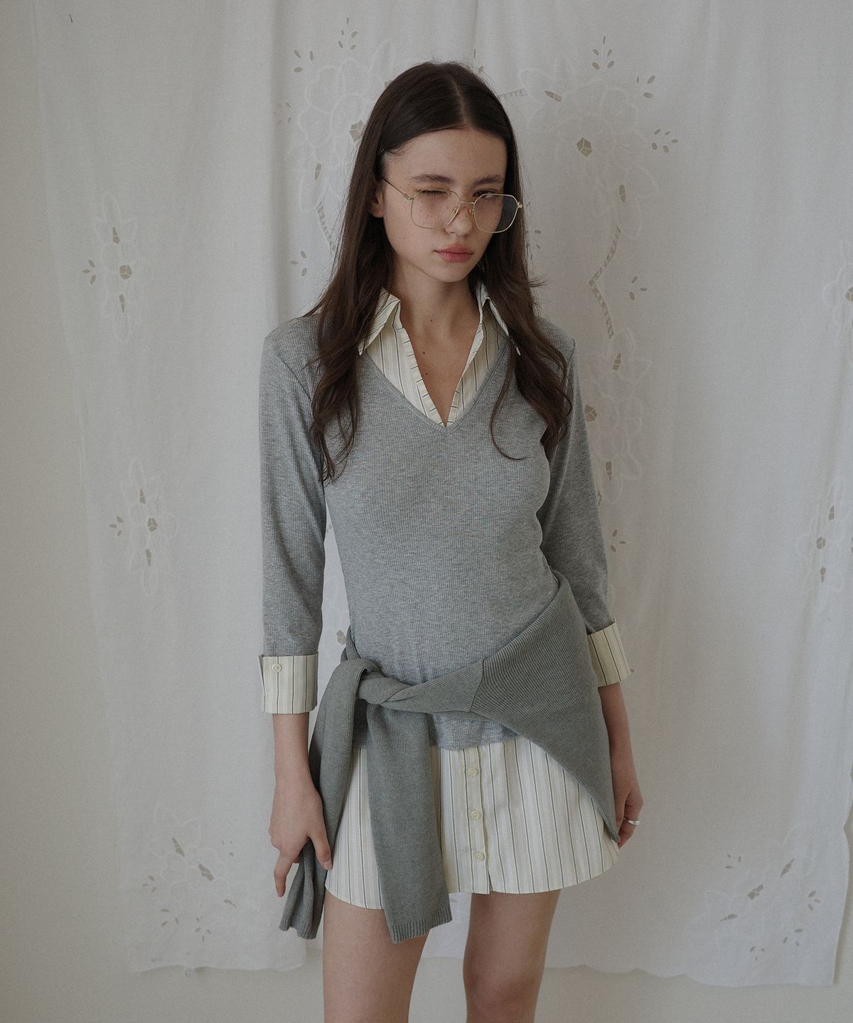 살롱 드 욘(SALON DE YOHN) Striped Shirt Detail Jersey Dress_ Gray