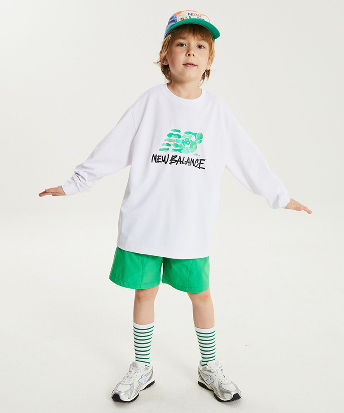 뉴발란스 키즈(NEWBALANCEKIDS) Spotlight Hot Summer_퀵드라이 긴팔티 셋업 아동 상하복 NK9RG3972U10