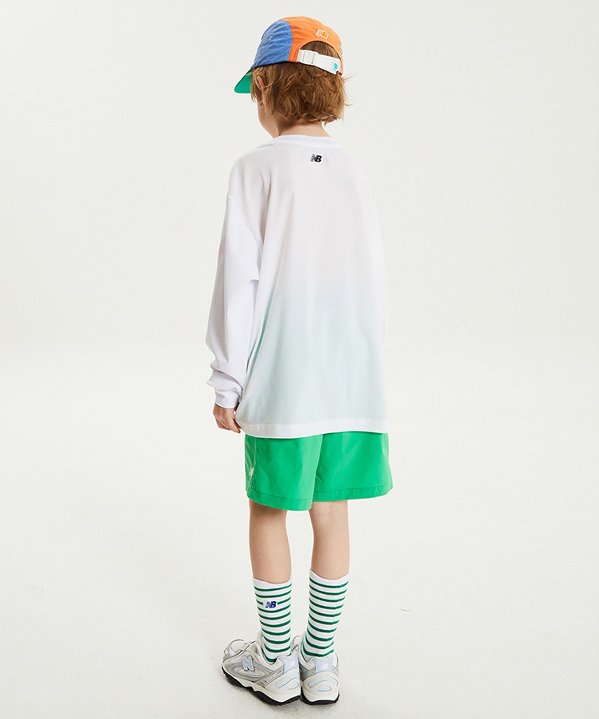뉴발란스 키즈(NEWBALANCEKIDS) Spotlight Hot Summer_퀵드라이 긴팔티 셋업 아동 상하복 NK9RG3972U10