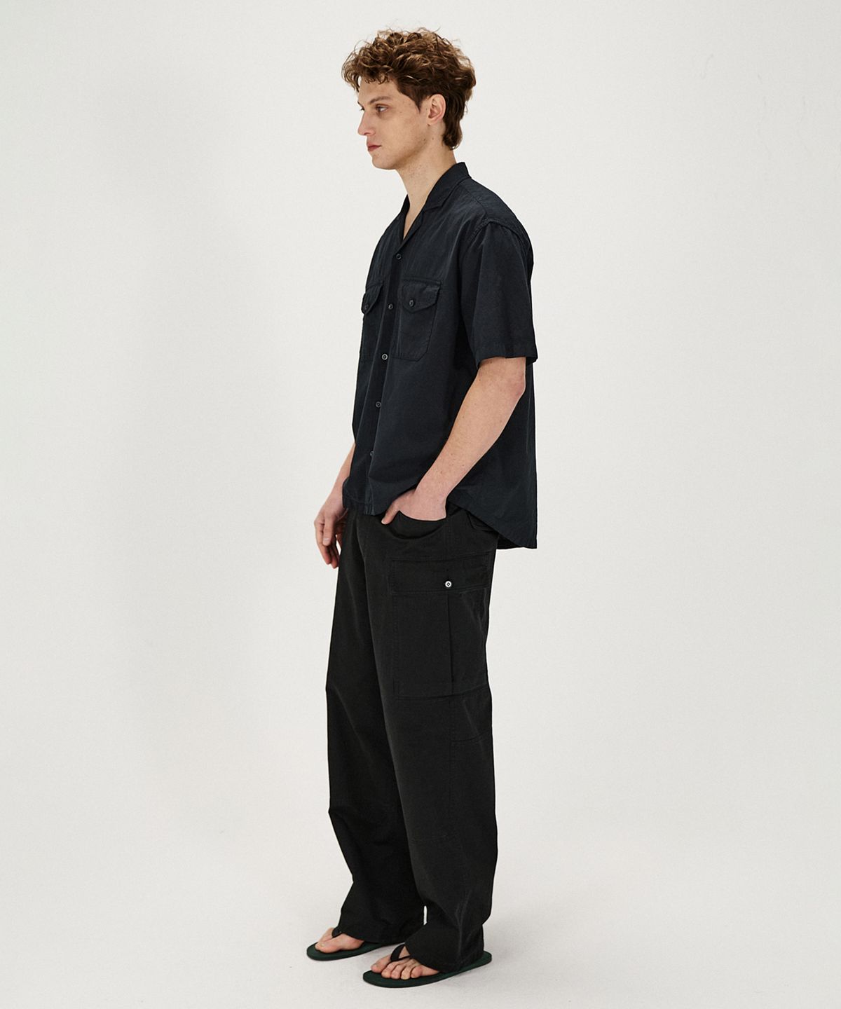 셔터(SHIRTER) GARMENT DYED RELAXED SHIRT (BLACK)