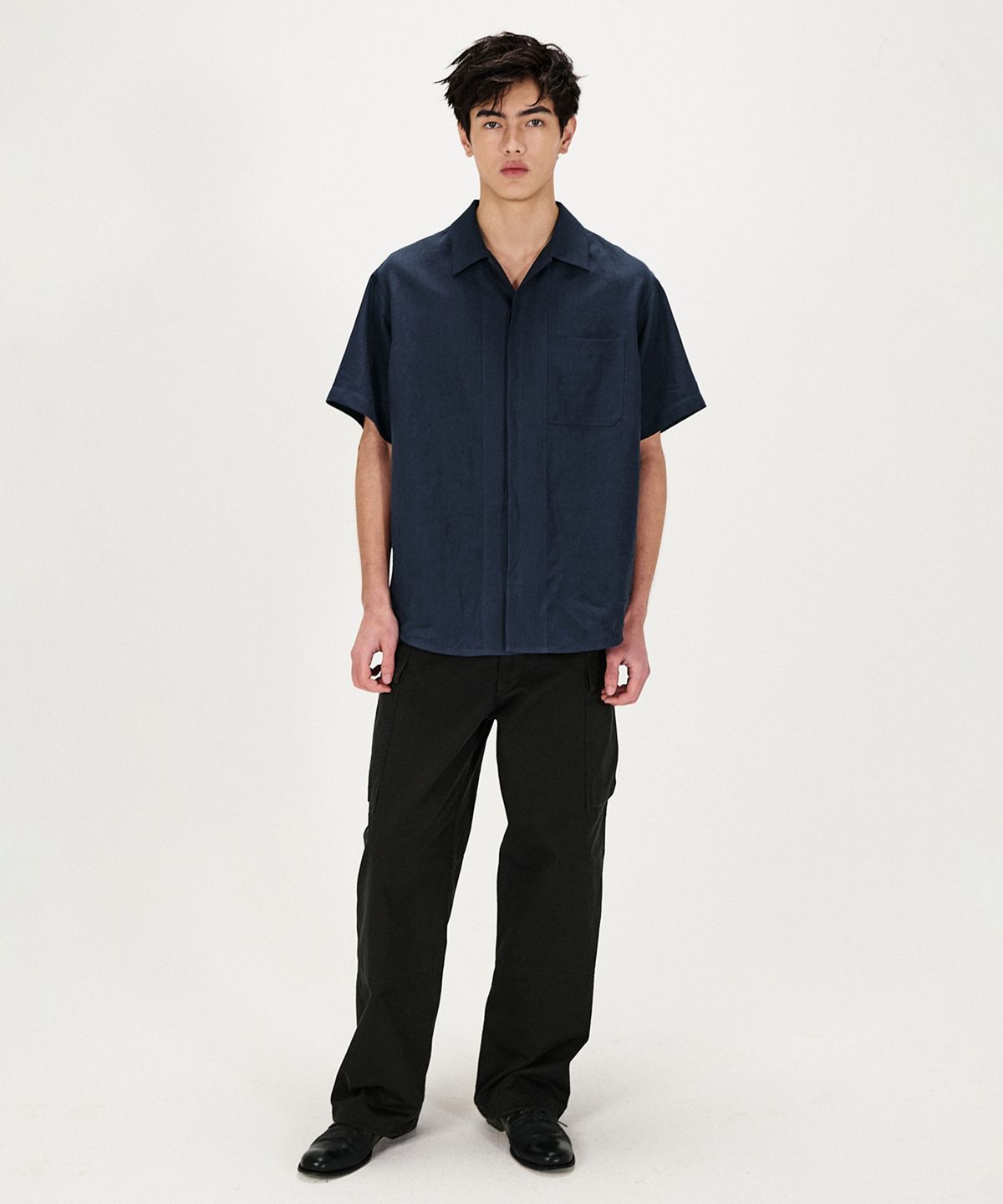 셔터(SHIRTER) PURE LINEN SHORT SLEEVE SHIRT (NAVY)