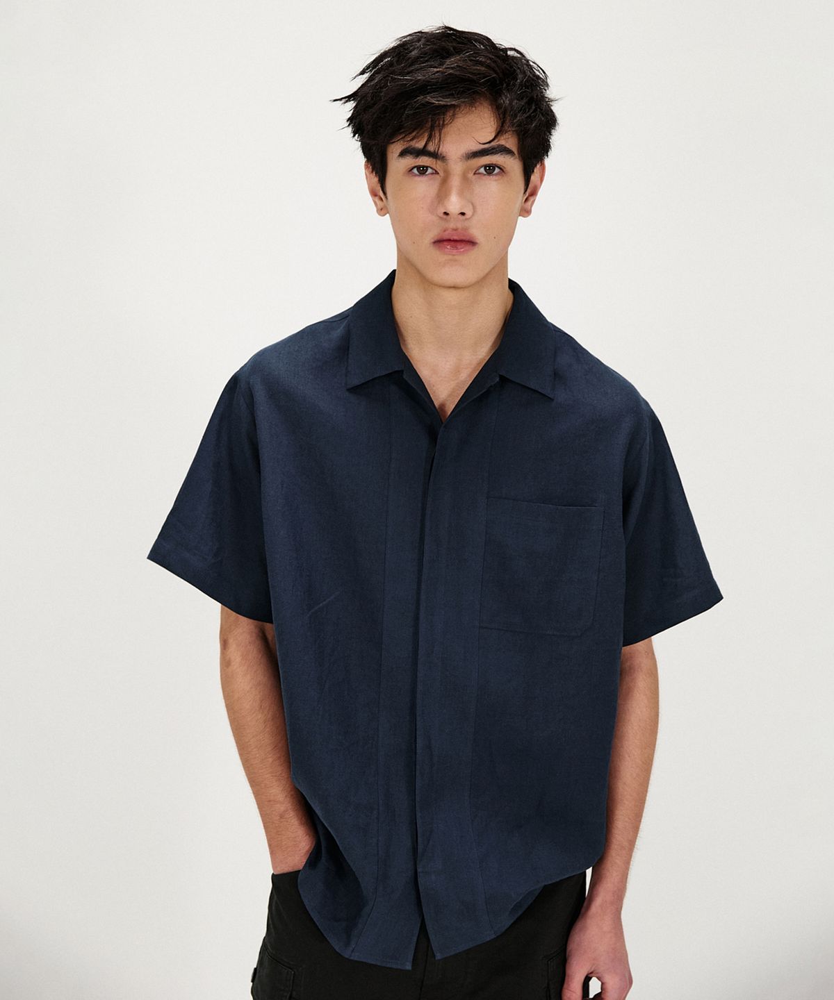 셔터(SHIRTER) PURE LINEN SHORT SLEEVE SHIRT (NAVY)