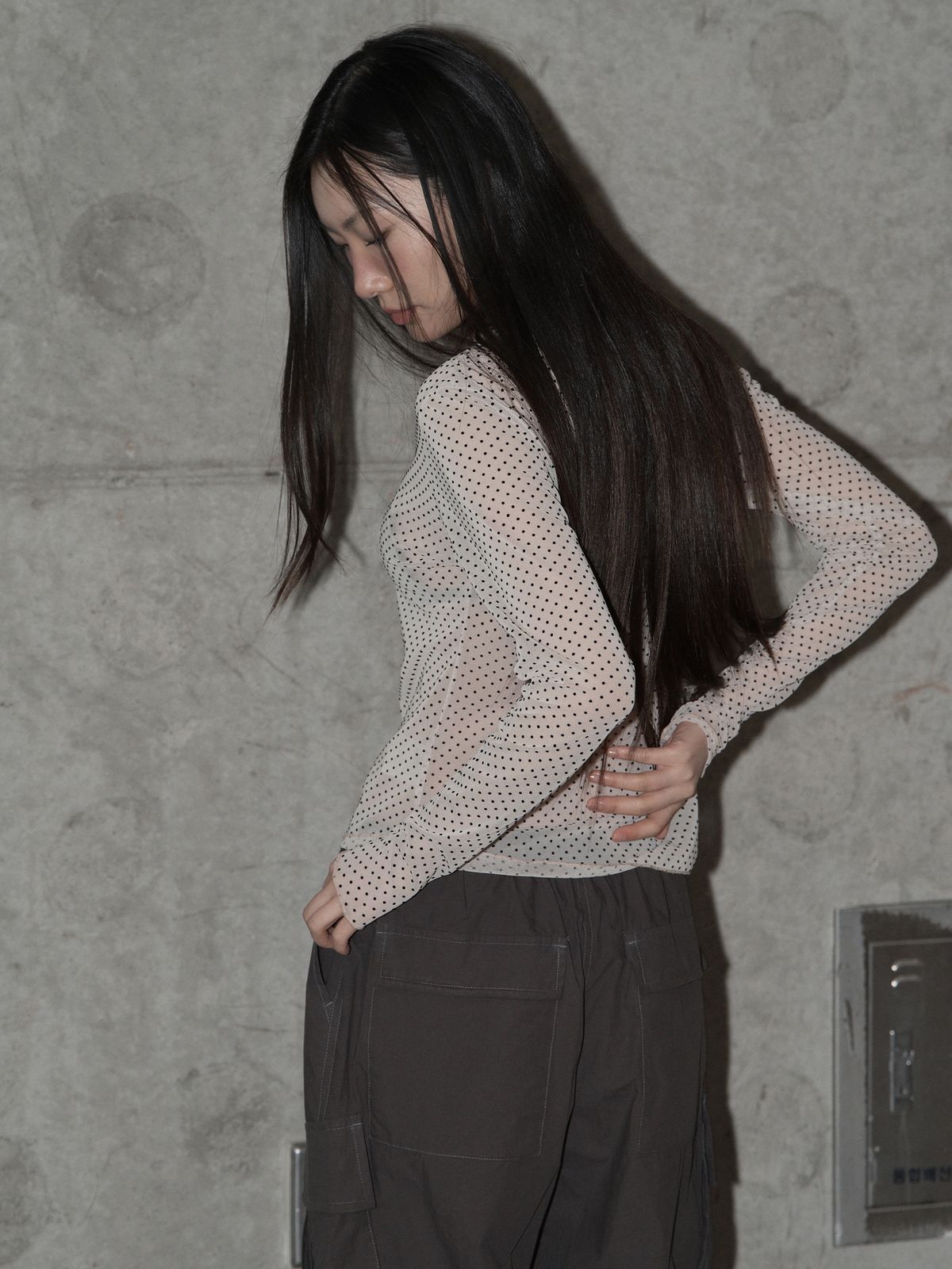 스웨이글로우(SWAYGLOW) 매쉬 도트 티셔츠 (BE)