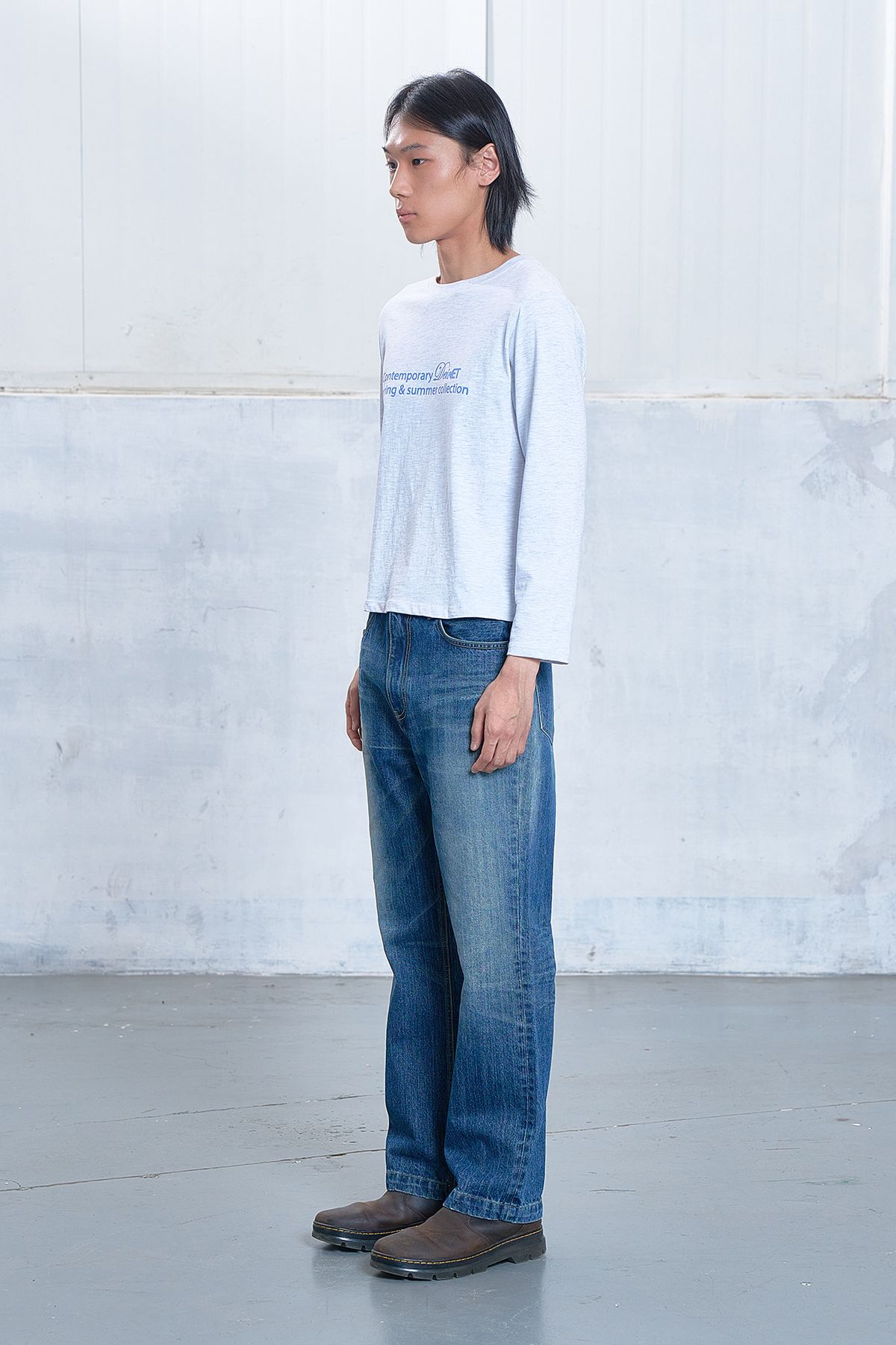 다이닛(DEINET) CONTEMPORARY LONG SLEEVE IN LIGHT GREY