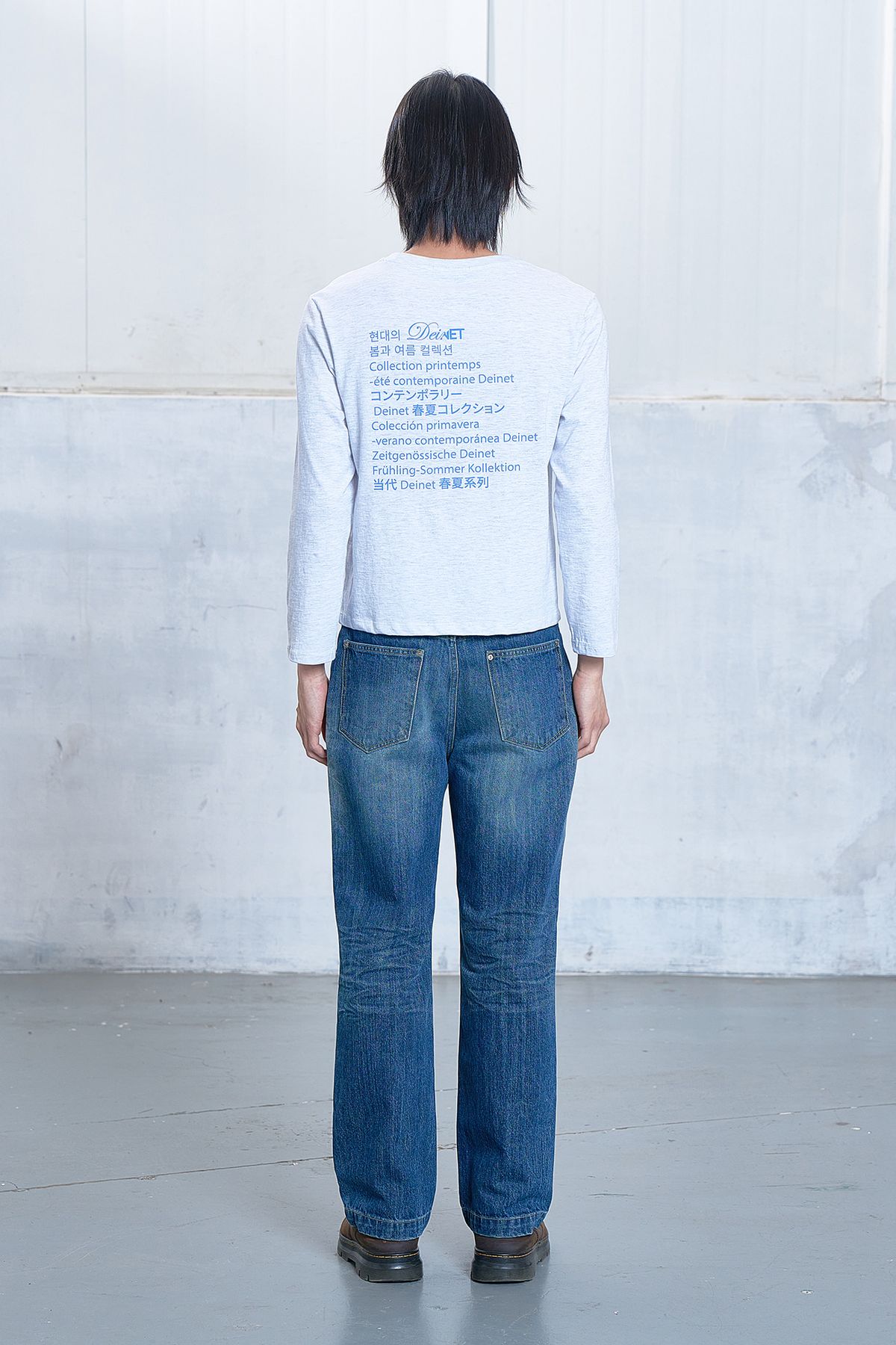 다이닛(DEINET) CONTEMPORARY LONG SLEEVE IN LIGHT GREY