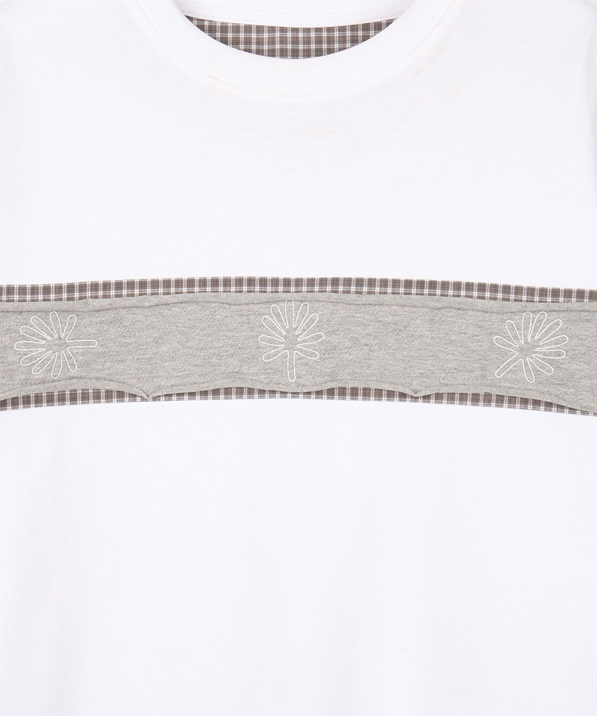 단델(DANDEL) DD check inset symbol tee (WHITE)