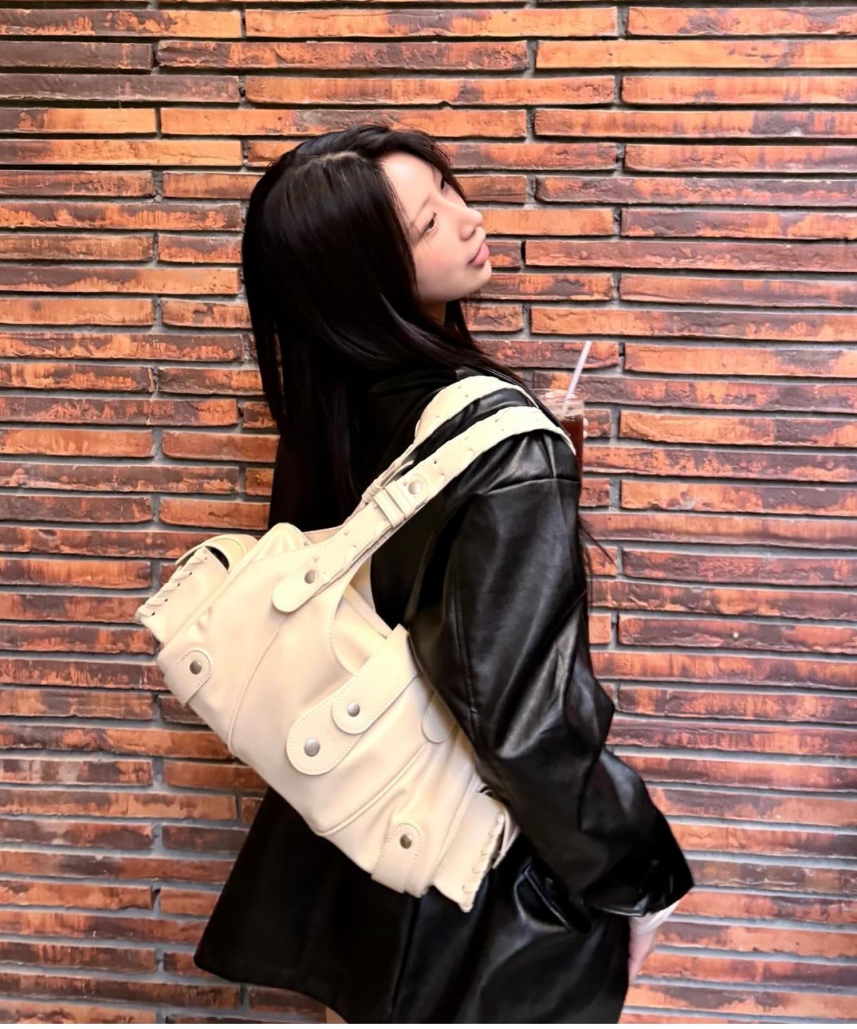 라츠유(LOTSYOU) LOTSYOU_Twisty Bag IVORY