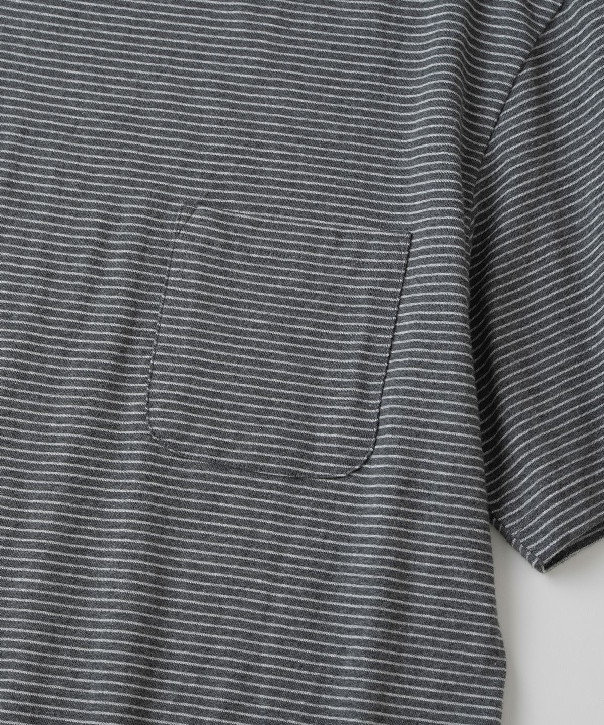 와기(WHAGI) Vintage Stripe S/S Pocket Tee (Charcoal Stripe)