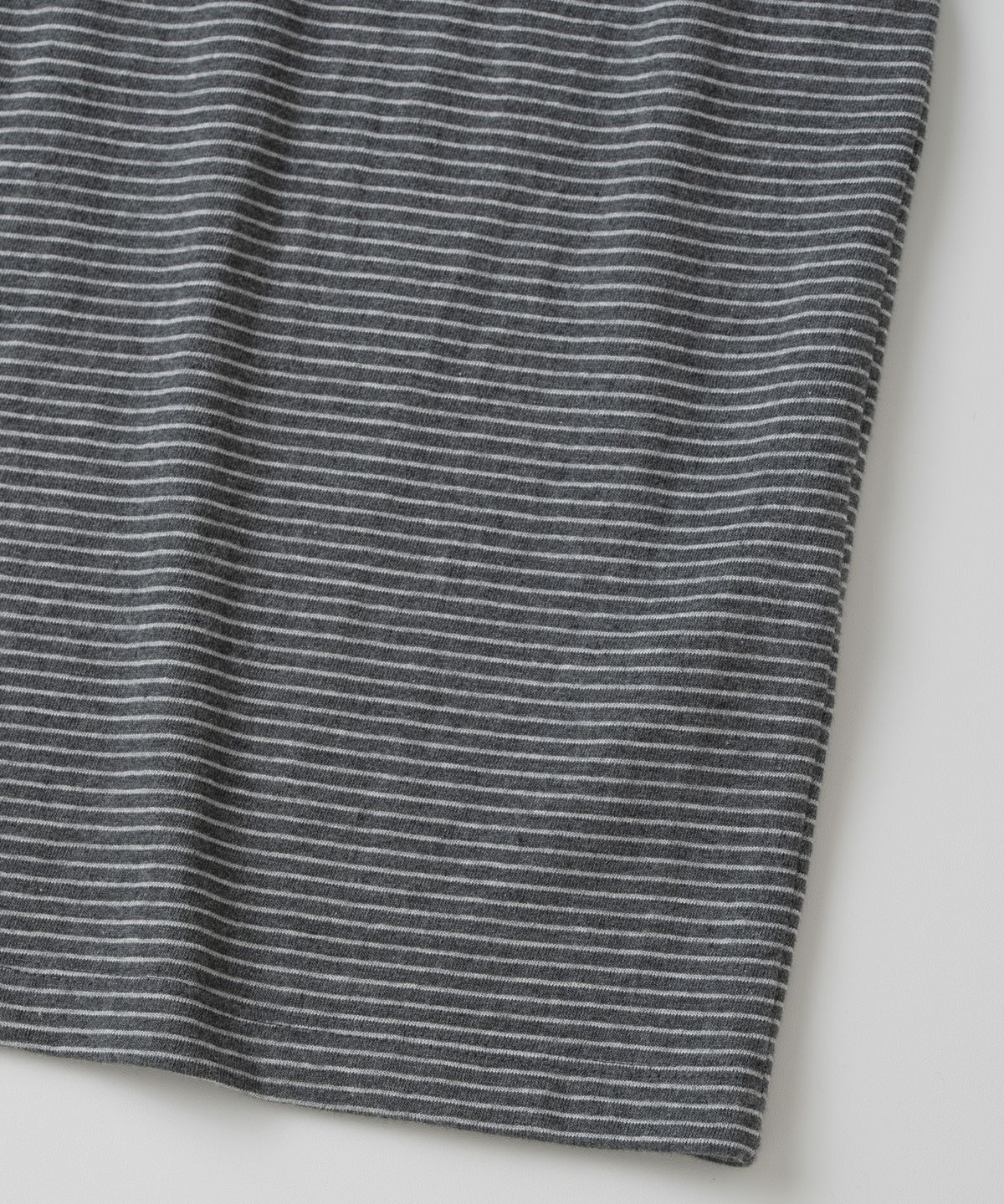 와기(WHAGI) Vintage Stripe S/S Pocket Tee (Charcoal Stripe)