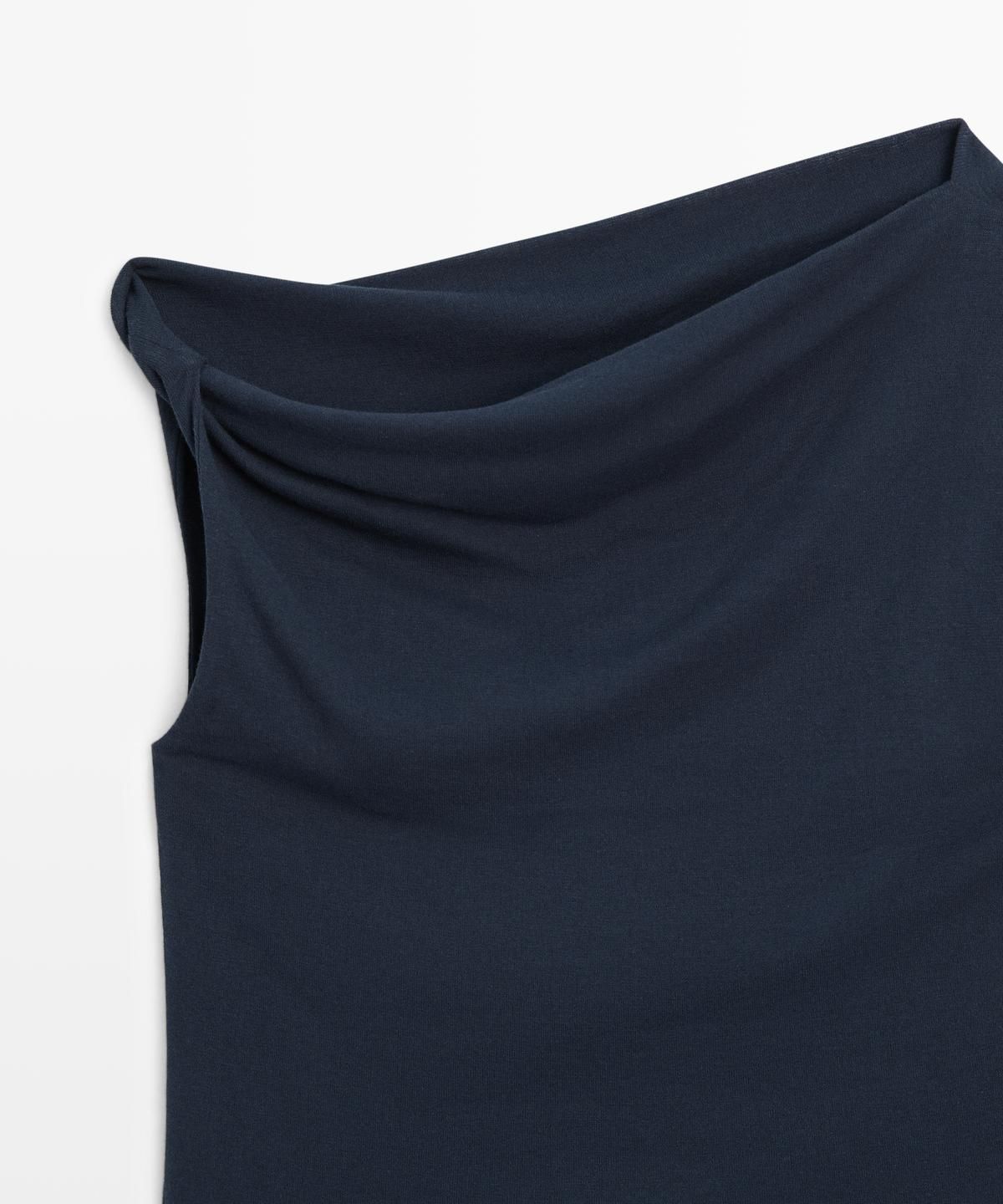 마시모두띠(MASSIMO DUTTI) 아시메트릭 드롭 숄더 탑
