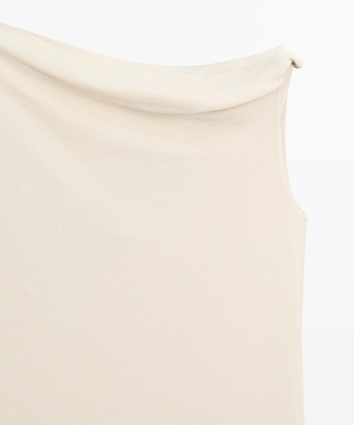 마시모두띠(MASSIMO DUTTI) 아시메트릭 드롭 숄더 탑