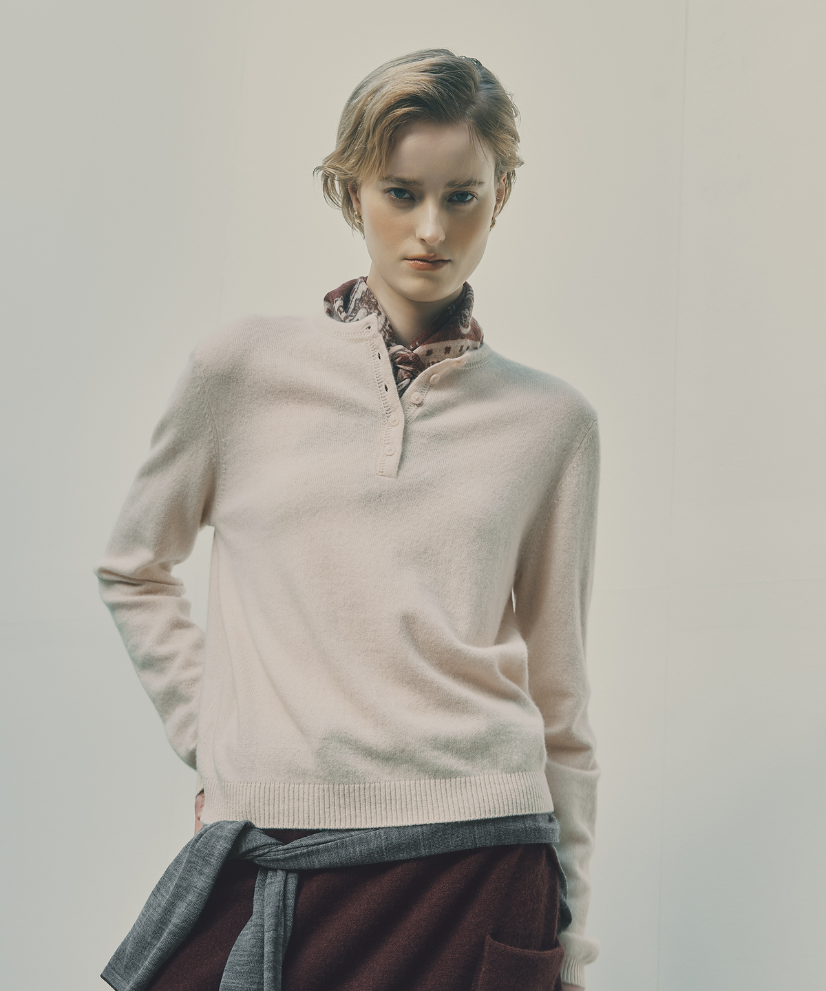 디아레(D.ARE) 에어 캐시미어 쁘띠 스카프 - 와인