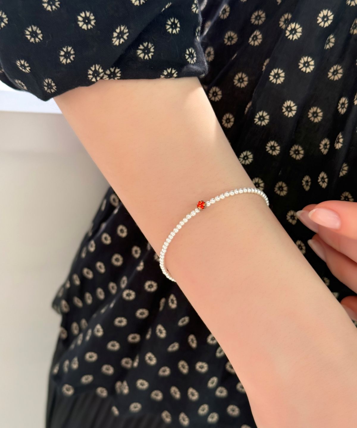봉보(BONBEAU) Bold crystal pearl Bracelet 스와로브스키 크리스탈 큐빅 진주 비즈 팔찌 4mm