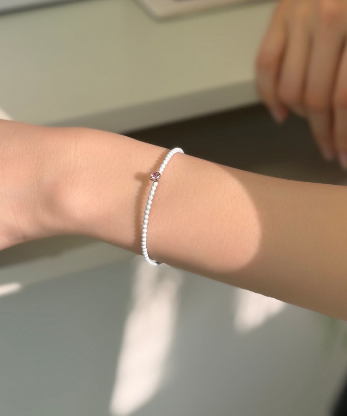 봉보(BONBEAU) Bold crystal pearl Bracelet 스와로브스키 크리스탈 큐빅 진주 비즈 팔찌 4mm