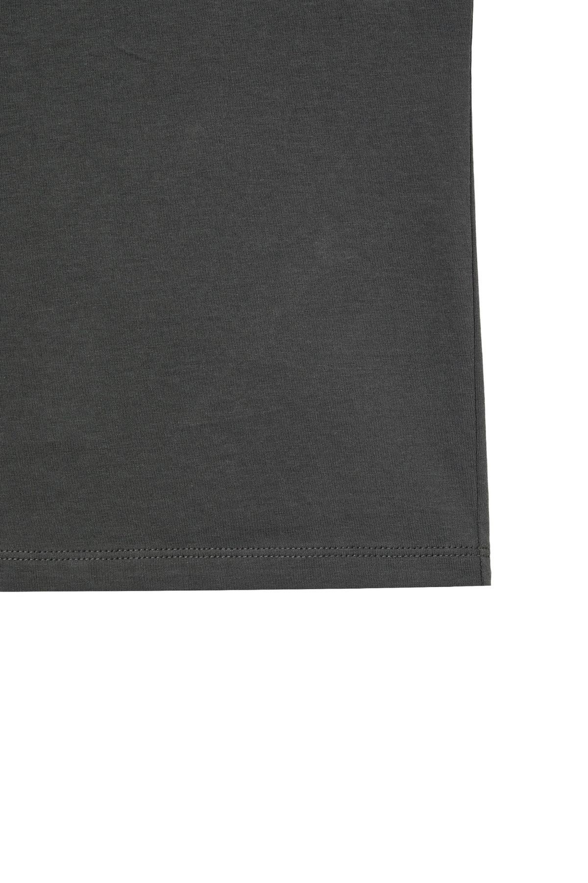 다이닛(DEINET) MESH CONTRAST RAGLAN T-SHIRT IN CHARCOAL