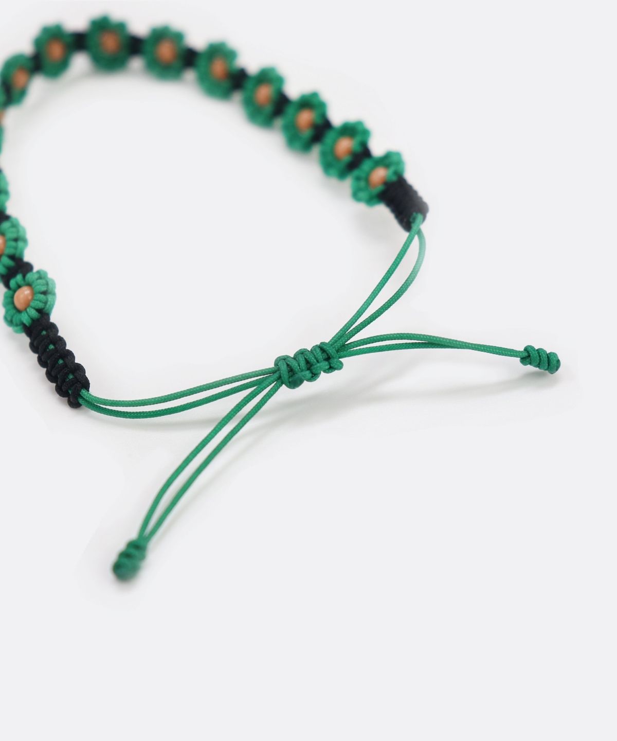 봉보(BONBEAU) Flower garden color knot Bracelet 플라워 가든 핸드메이드 컬러 매듭 팔찌
