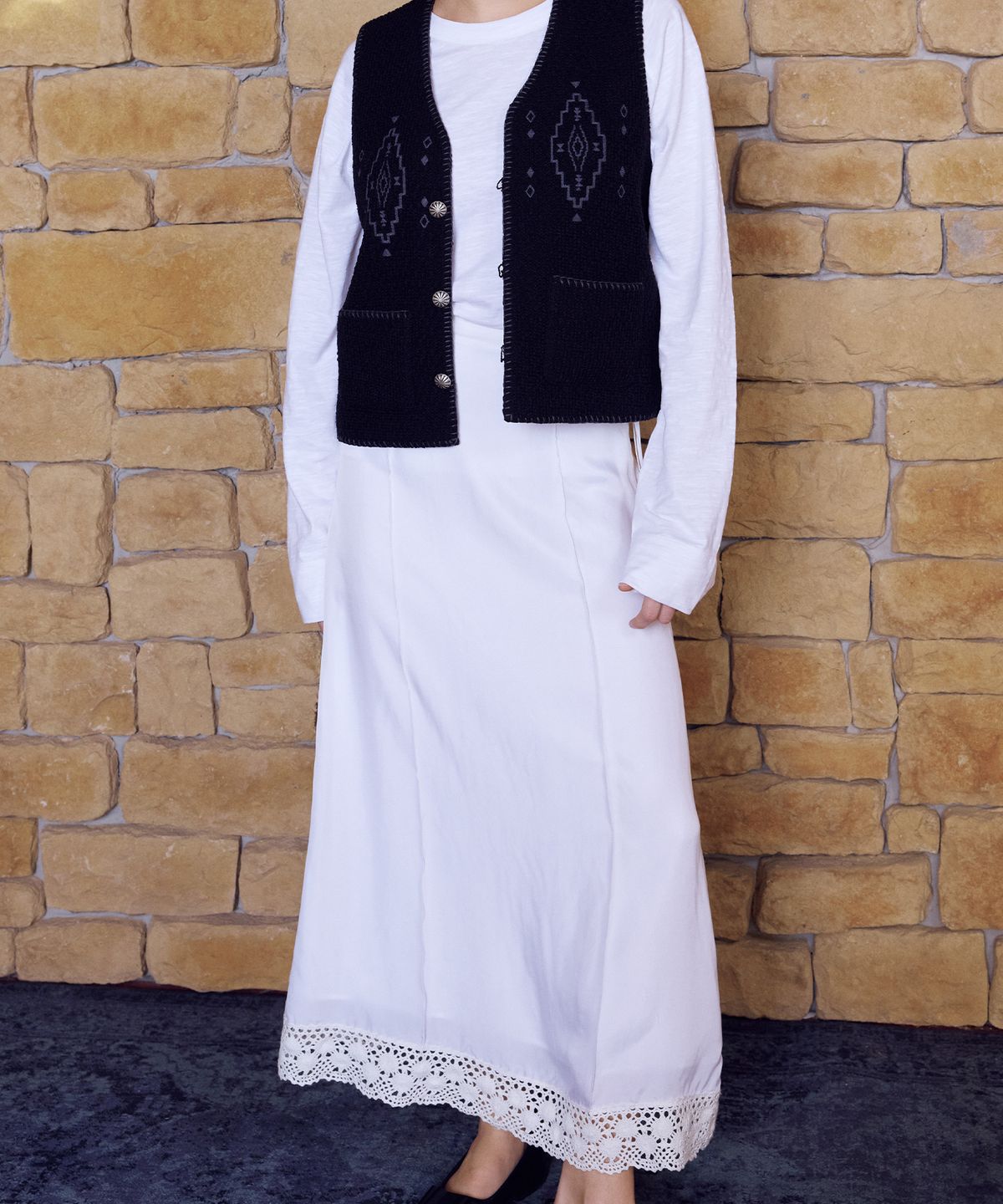 프리터(FRITUR) Satin Pintuck Maxi Skirt White_F262SK01
