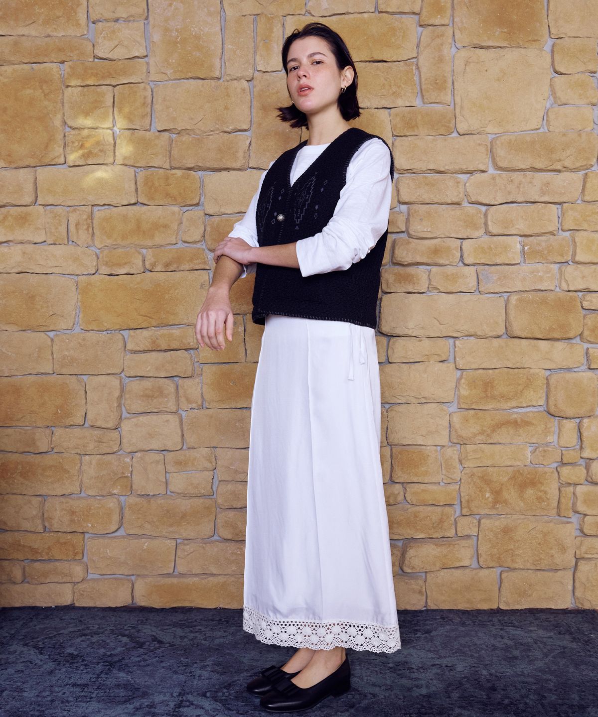 프리터(FRITUR) Satin Pintuck Maxi Skirt White_F262SK01