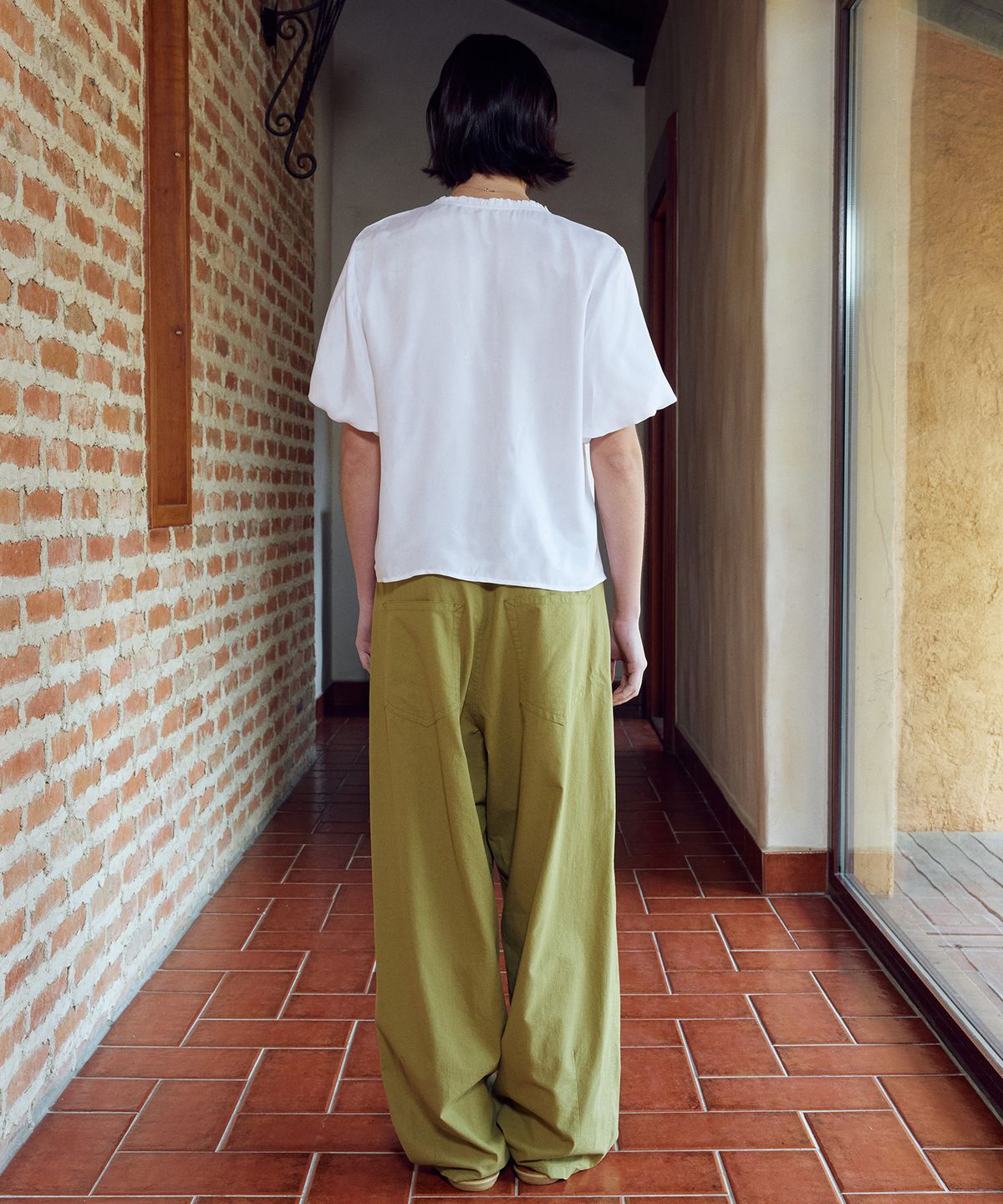 프리터(FRITUR) Satin Ribbon Blouse White_F262BL02