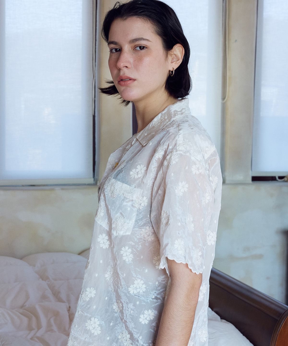 프리터(FRITUR) Floral Lace Shirt Ivory_F262SH08