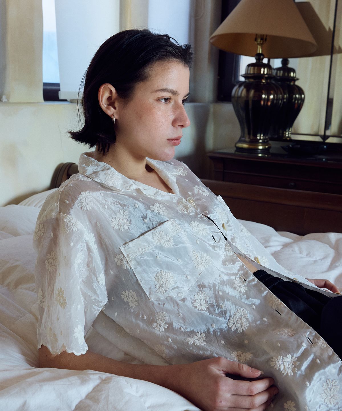 프리터(FRITUR) Floral Lace Shirt Ivory_F262SH08
