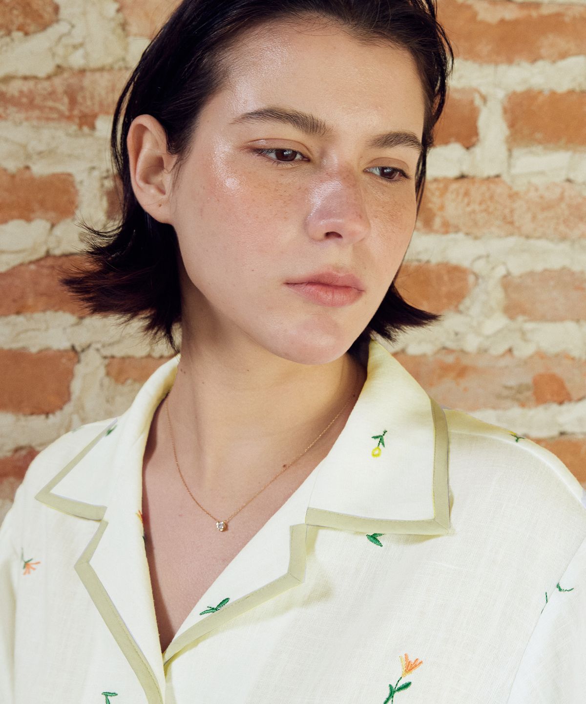 프리터(FRITUR) Bloom Embroidered Shirt White_F262SH03