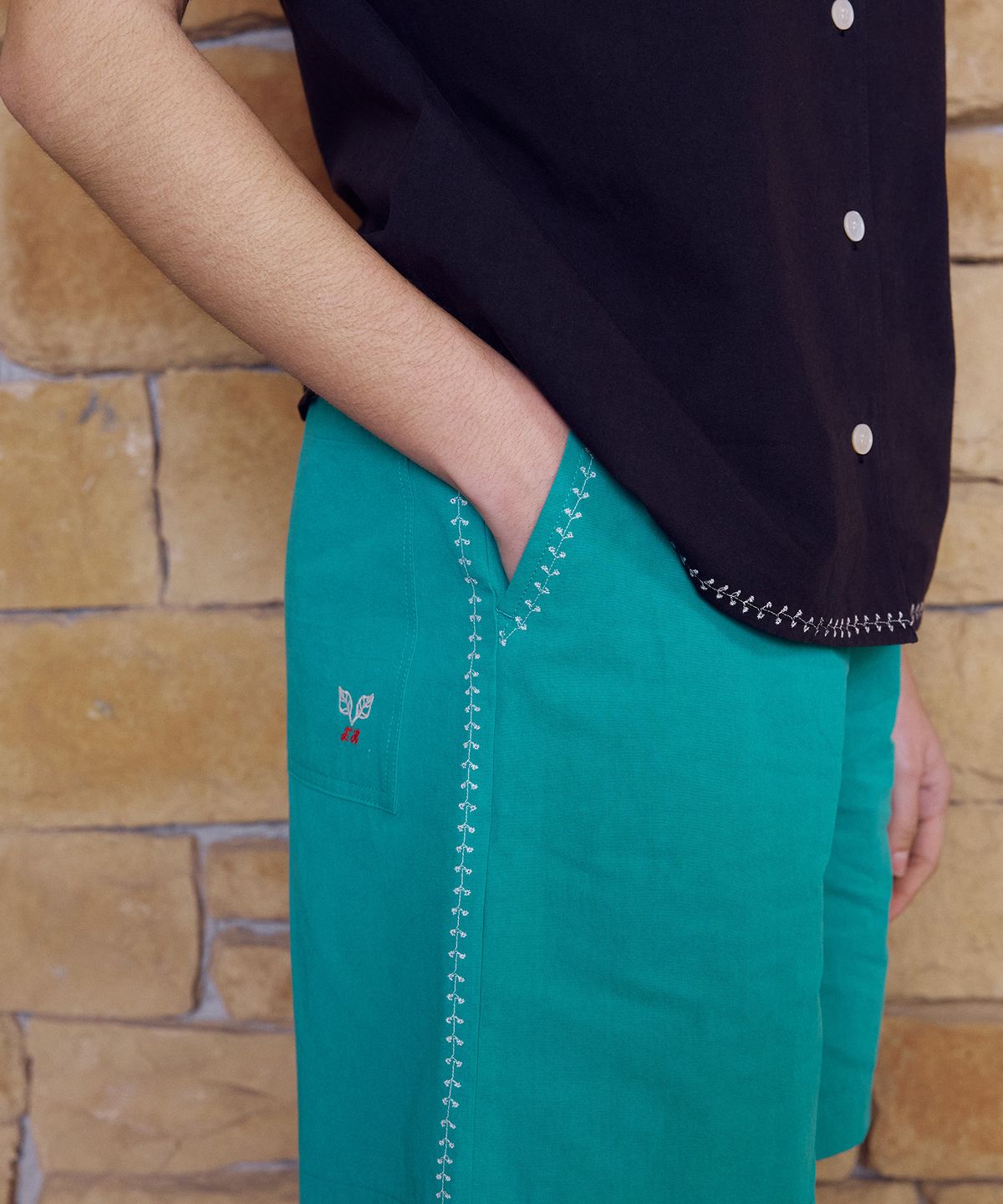 프리터(FRITUR) Pocket Embroidered Shirt Black_F262SH02