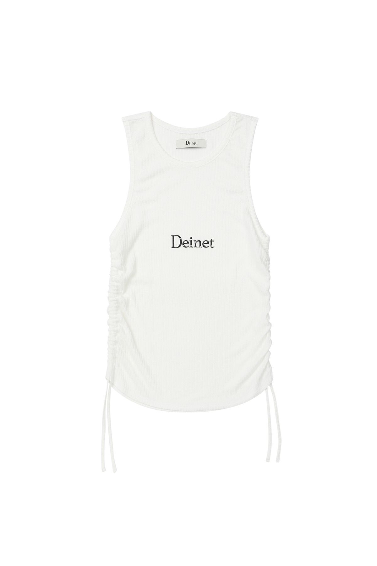 다이닛(DEINET) LOGO SHIRRING SLEEVELESS IN WHITE