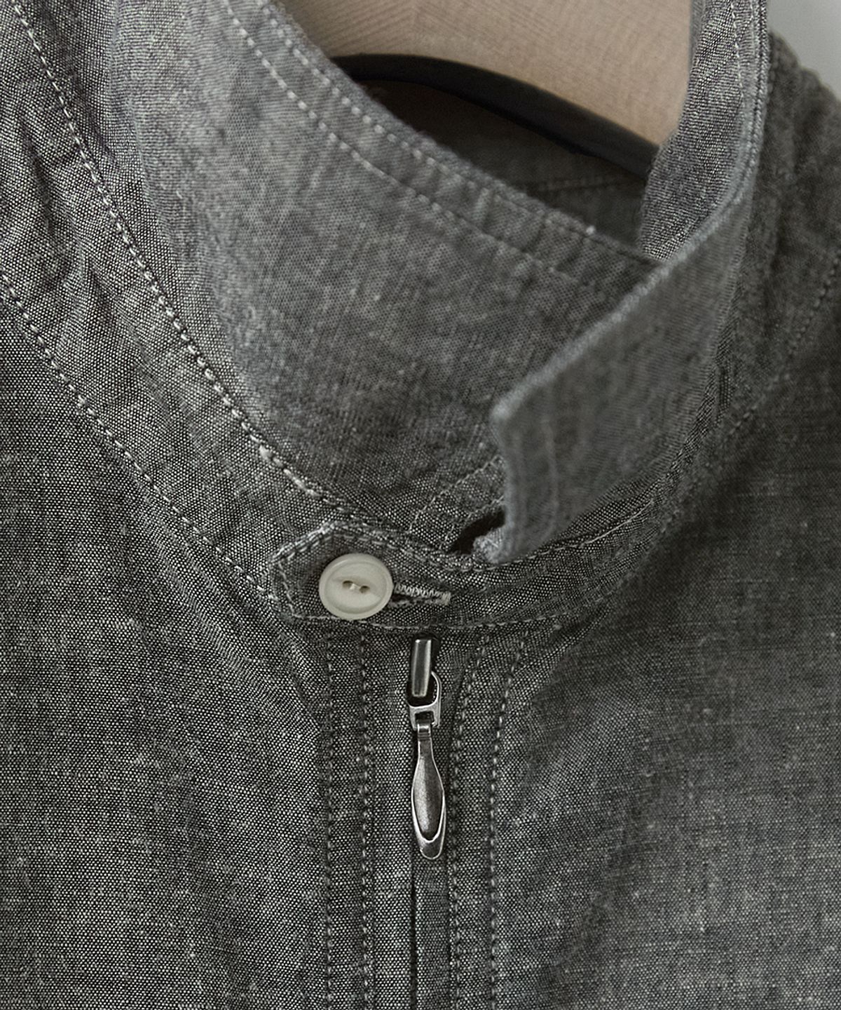 러프사이드(ROUGHSIDE) Chambray Half Zip Shirt Black Chambray