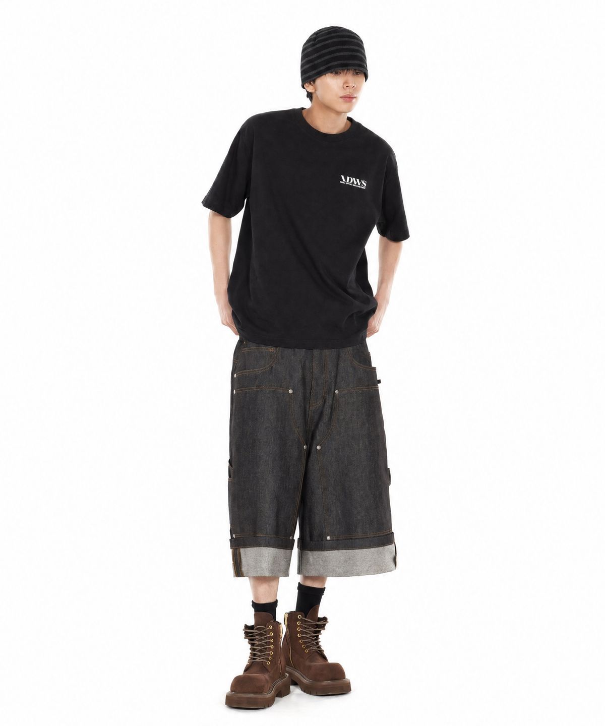 아이돈워너셀(IDWS) Core Basic T-Shirt Black