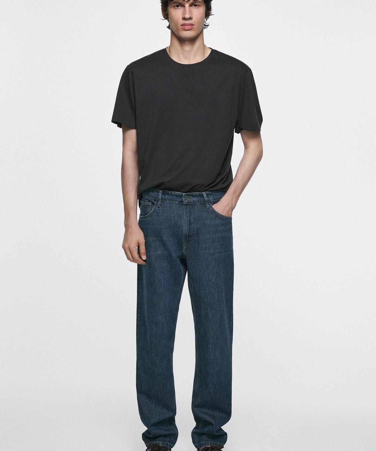 마시모두띠(MASSIMO DUTTI) 테이퍼드핏 진