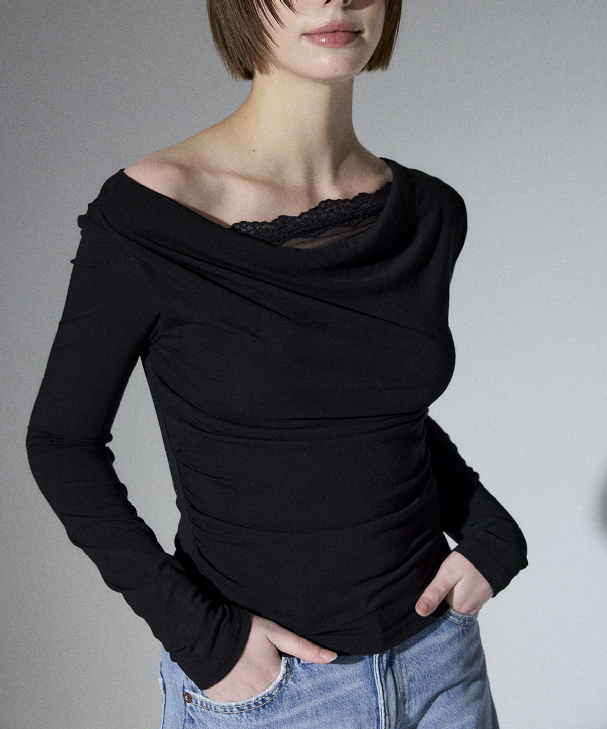 알리에나(ALIENAR) lace drape long sleeve(BK)