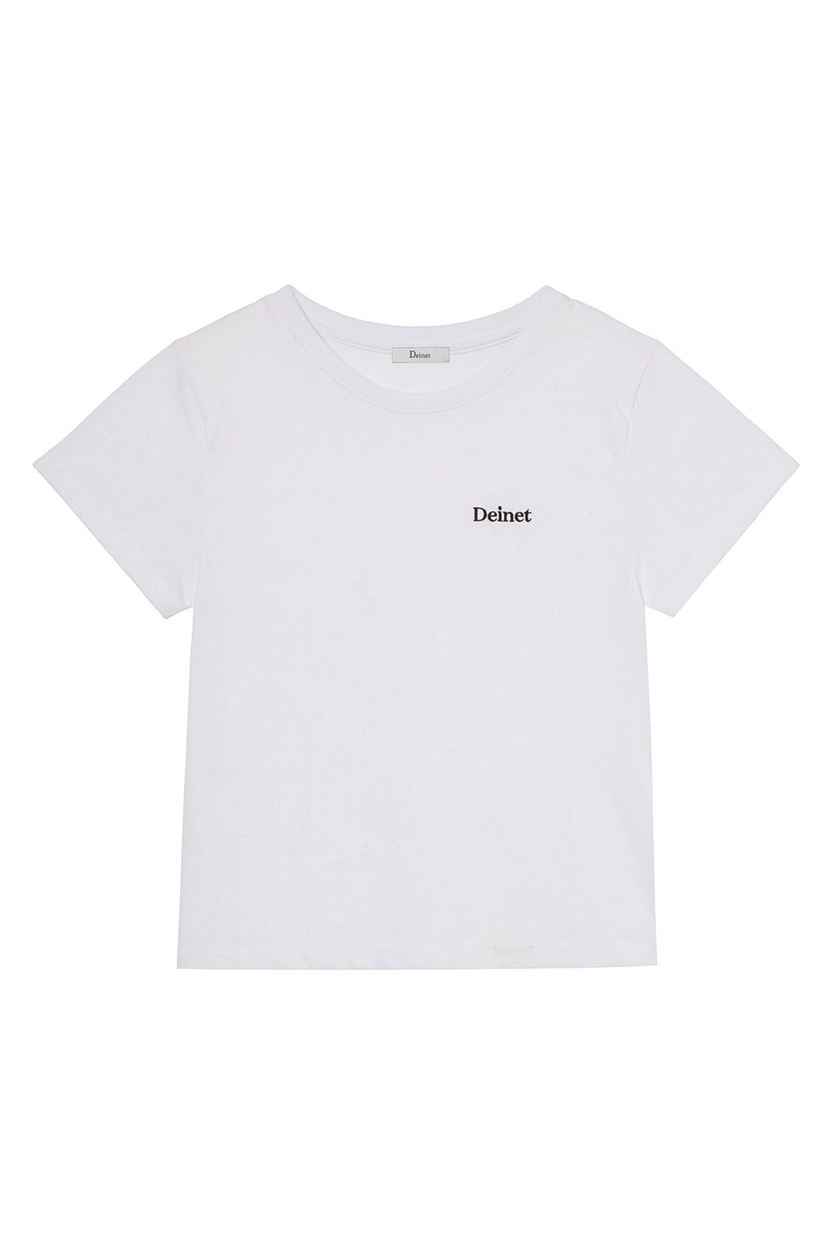 다이닛(DEINET) LOGO EMBROIDERY SLIMSIZED T-SHIRT IN WHITE