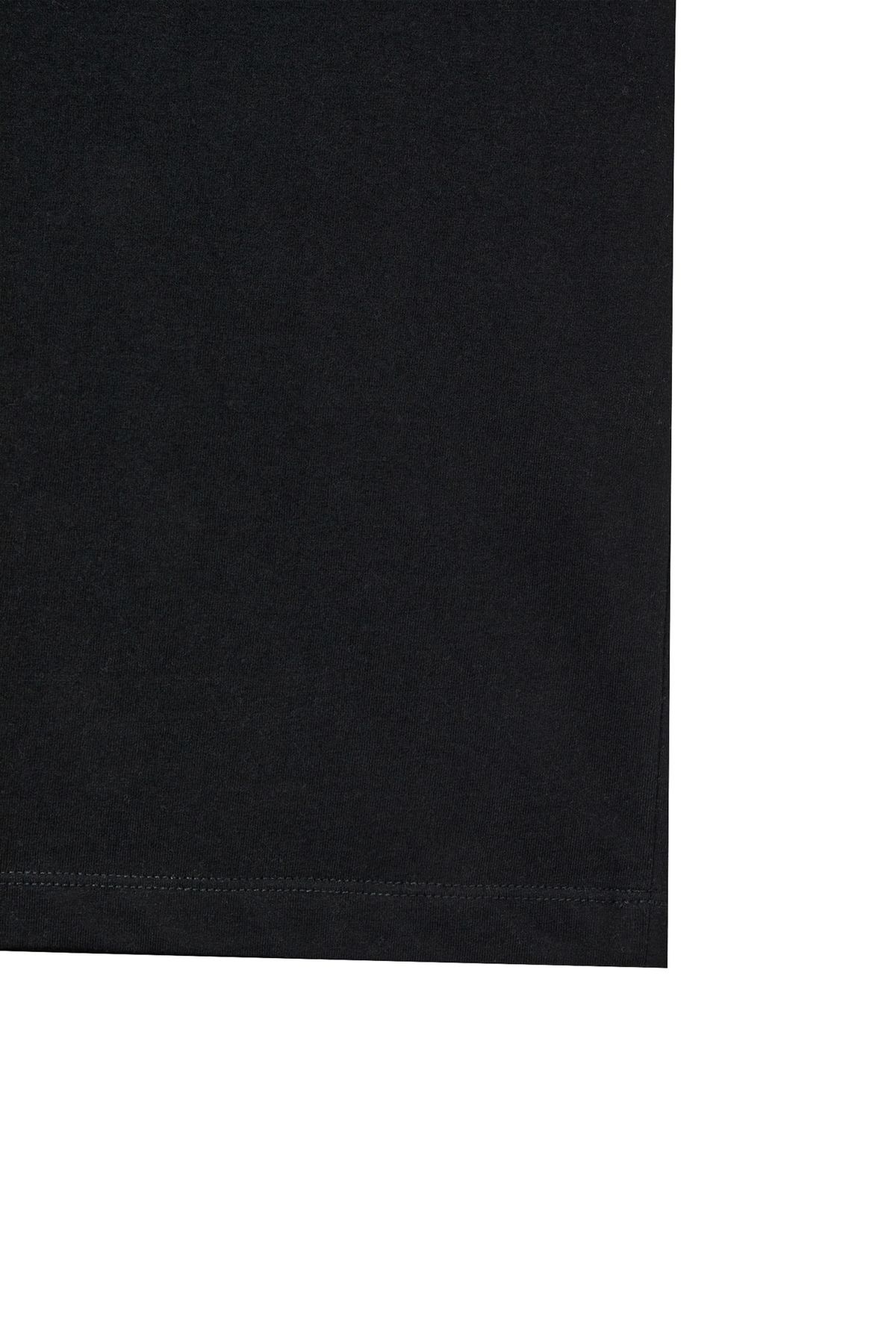 다이닛(DEINET) LOGO EMBROIDERY OVERSIZED T-SHIRT IN BLACK