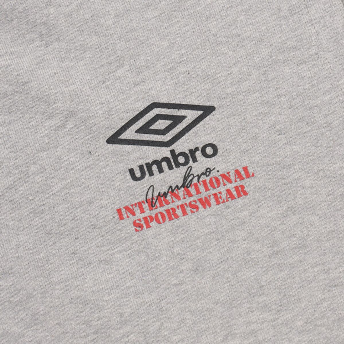 엄브로(UMBRO) [COOLING] 아이스코튼 오버핏 슬리브리스 티셔츠 그레이 UR221CSL62